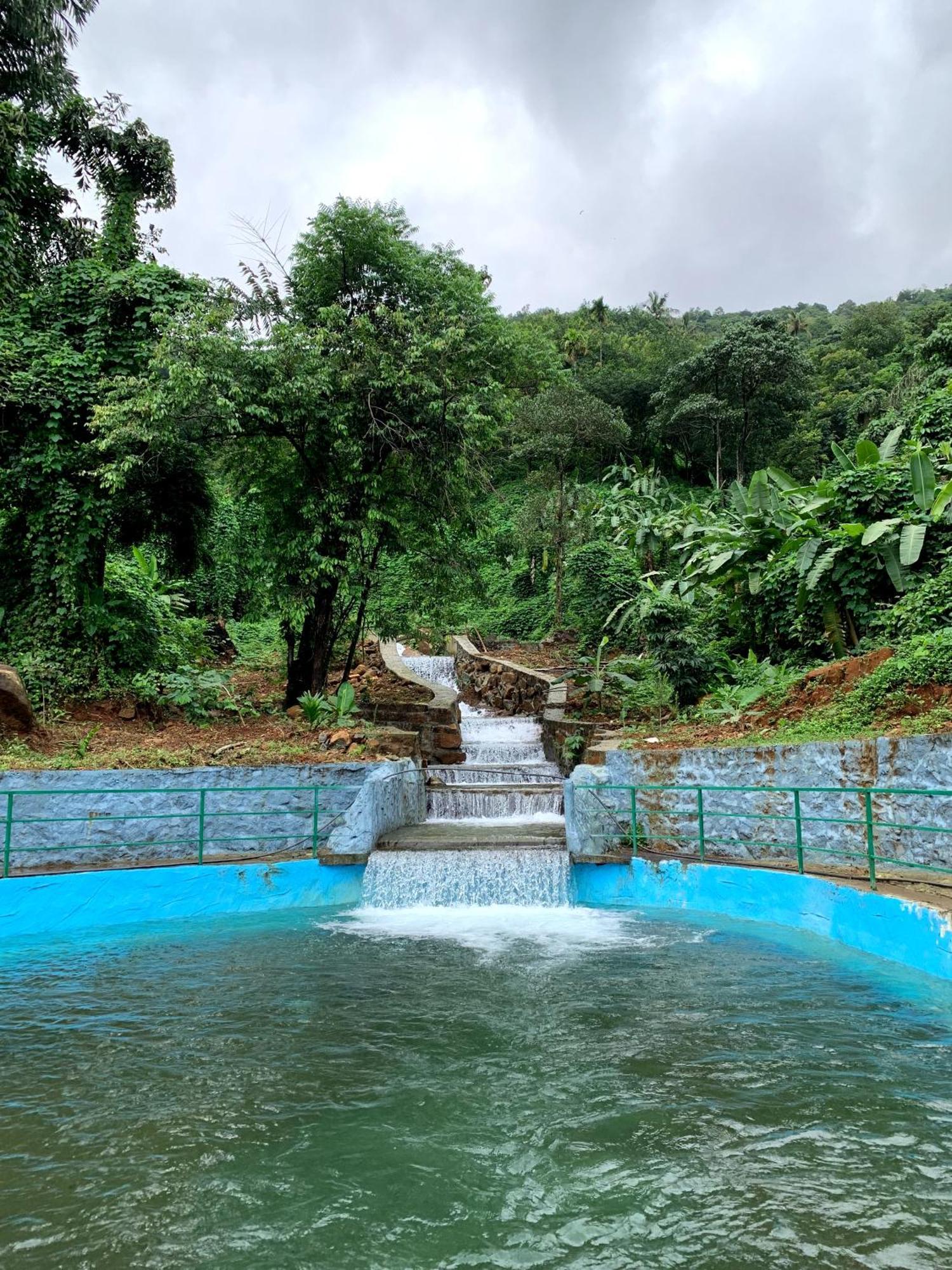Royal Mount Inn Resorts Paithalmala Exterior photo
